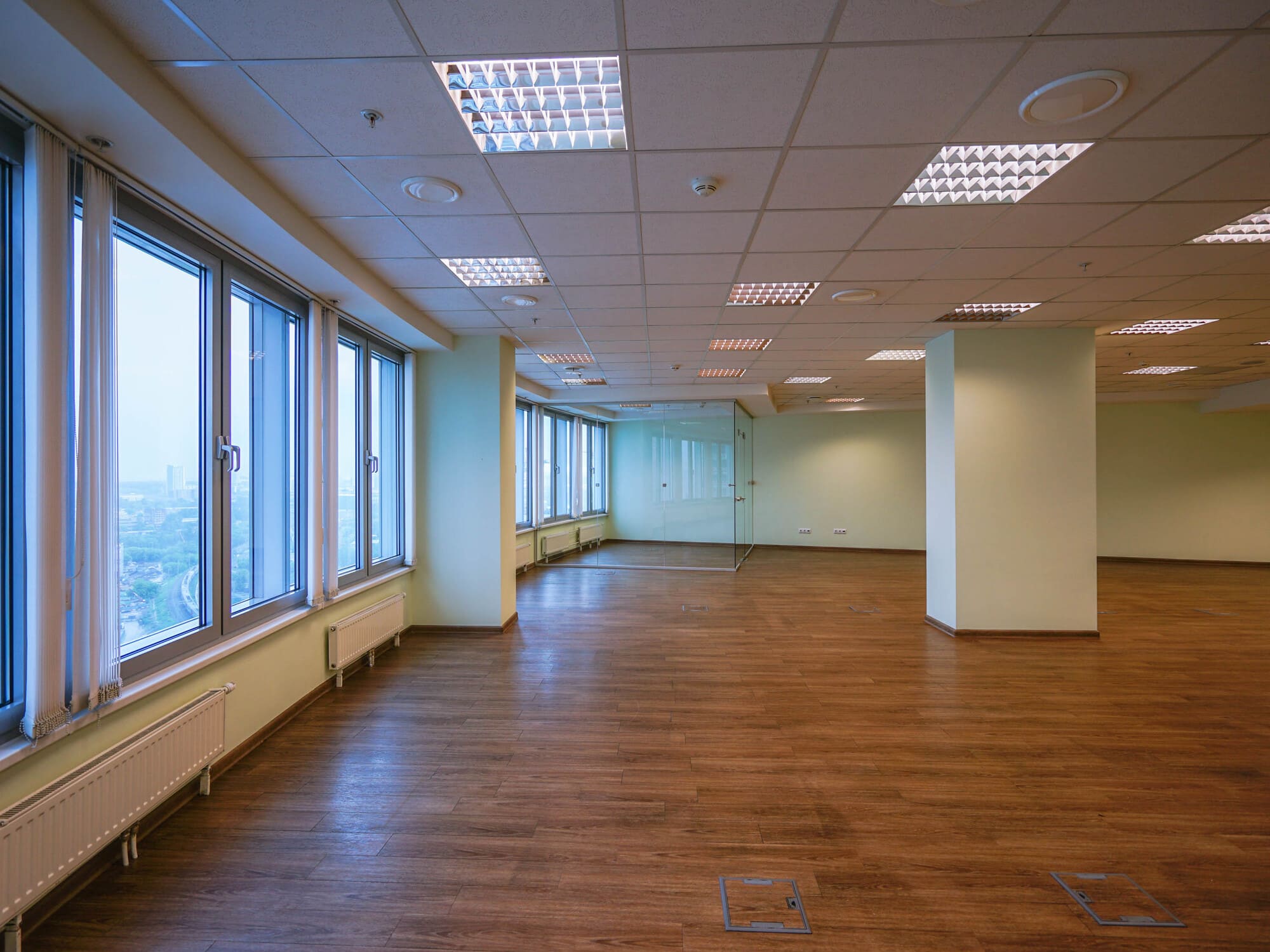 Офисное помещение 369 кв.м. в бизнес-центре Северная Башня